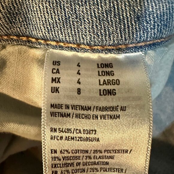 Light-Wash American Eagle Jeans Size 4 Long Inseam 29 inches straight - Picture 11 of 11